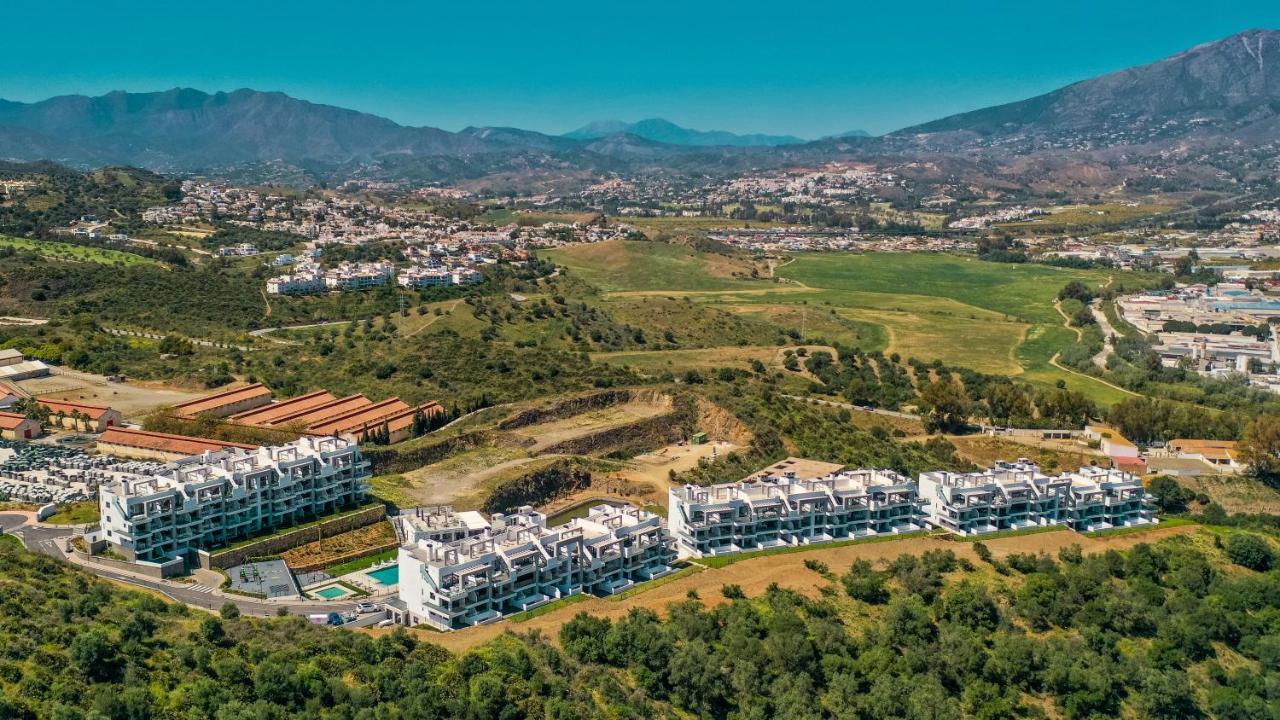 Costa Del Sol Hacienda Apartment Malaga Bagian luar foto